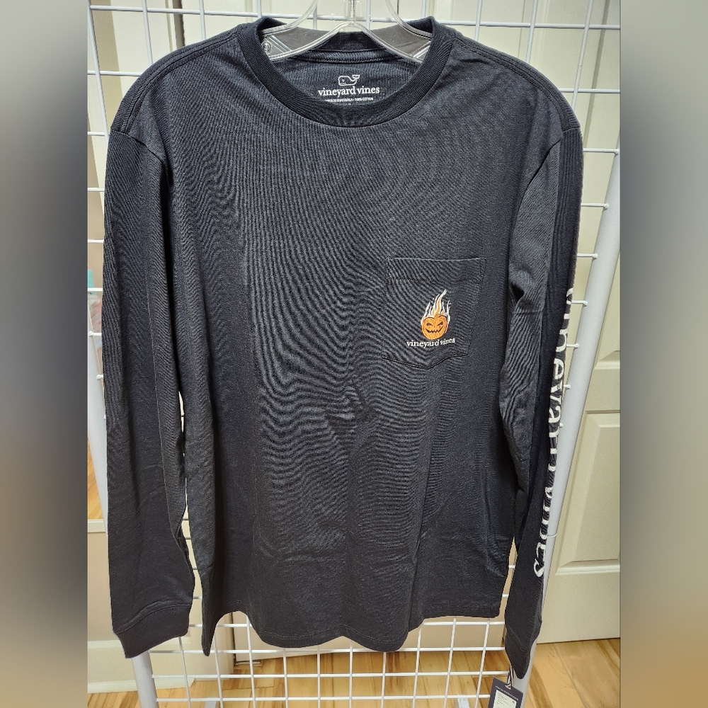 Vineyard Vines Men's Black Long Sleeve Tee with Logo